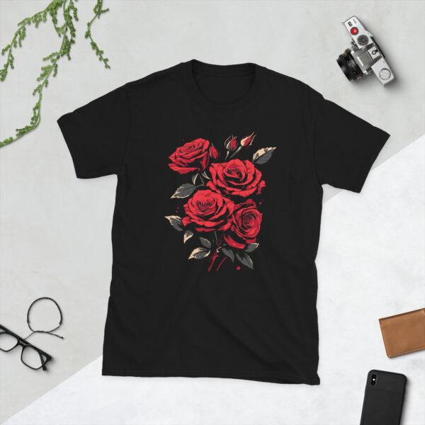 Détail du design de roses rouges sur le t-shirt TechnojnouN