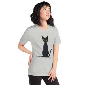 Détail du t-shirt Le Chat Noir, design minimaliste